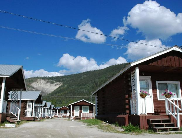 Triple J Hotel & Cabins hotel detail image 4