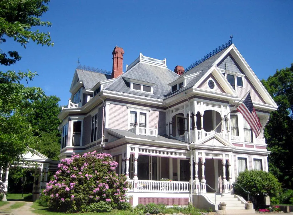 Angel Of The Berwicks hotel hero