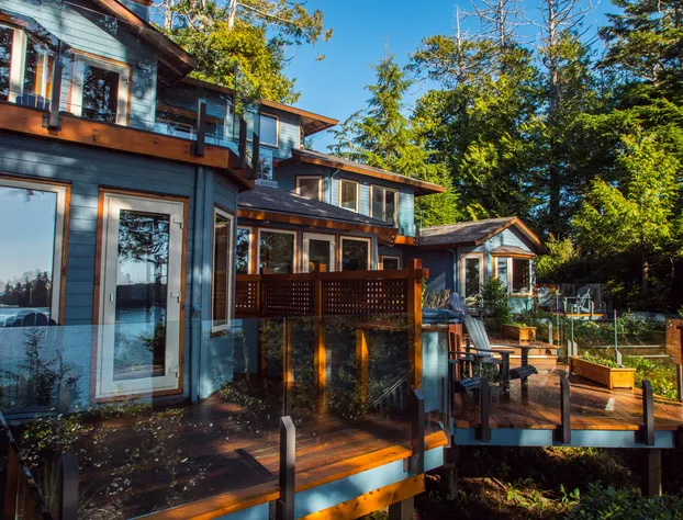 Snug Harbour Inn hotel detail image 1