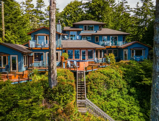 Snug Harbour Inn hotel detail image 2