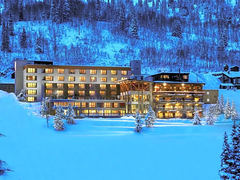 Alta's Rustler Lodge hotel hero