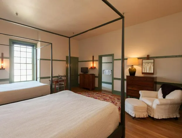 Shaker Village of Pleasant Hill hotel detail image 4