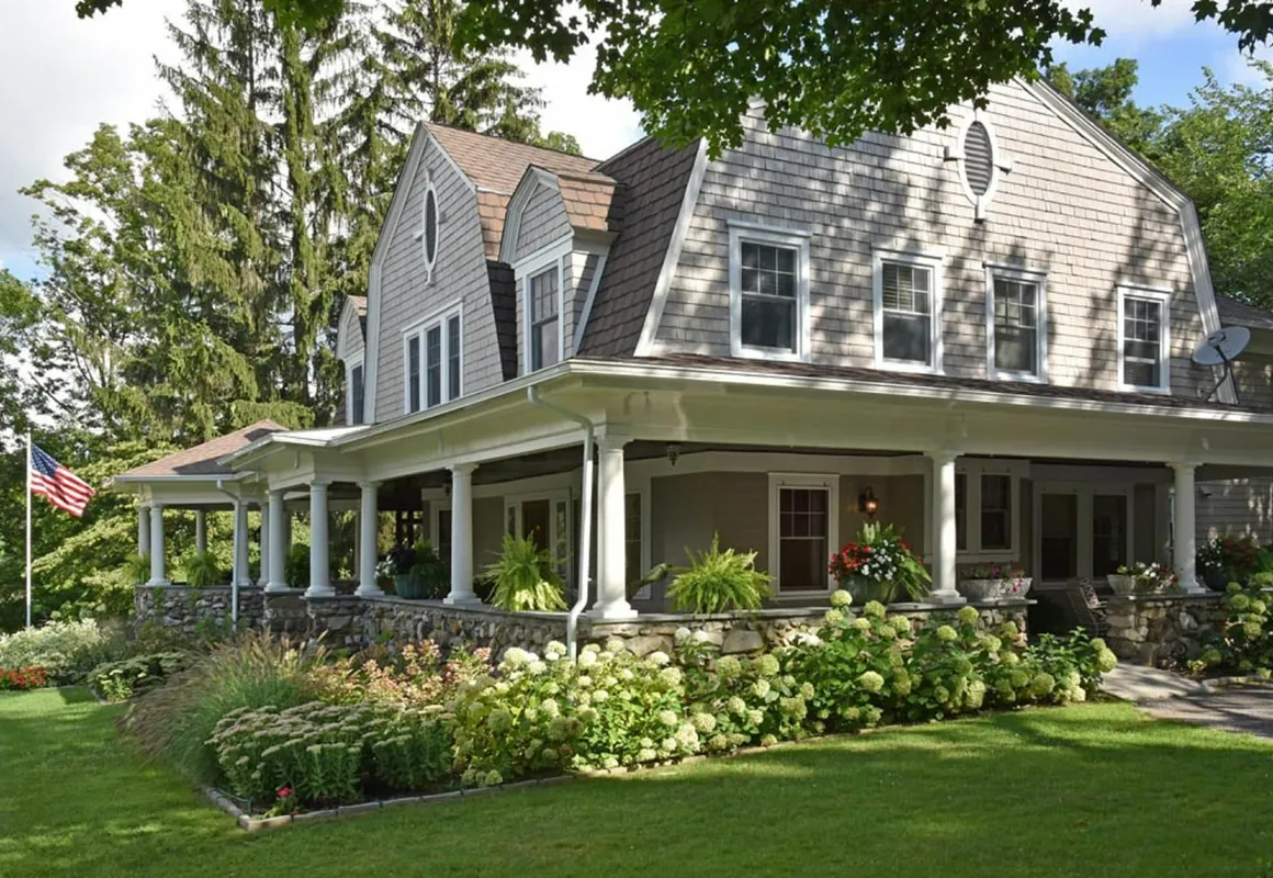 Hilltop House Bed & Breakfast hotel hero