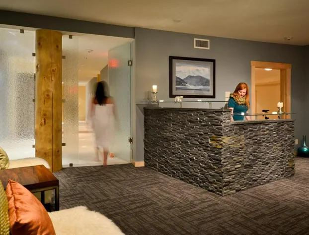 Tyax Lodge & Heliskiing hotel detail image 4