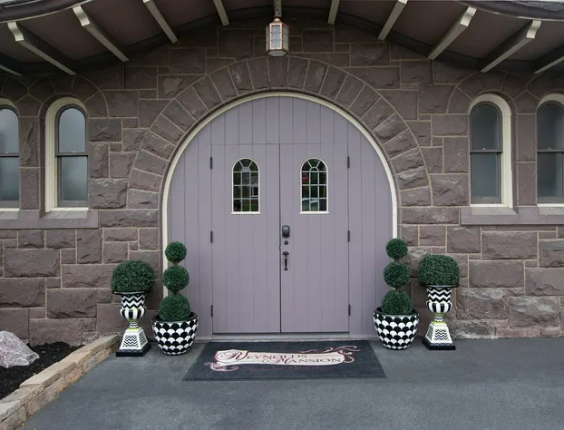 Reynolds Mansion B&B hotel detail image 2