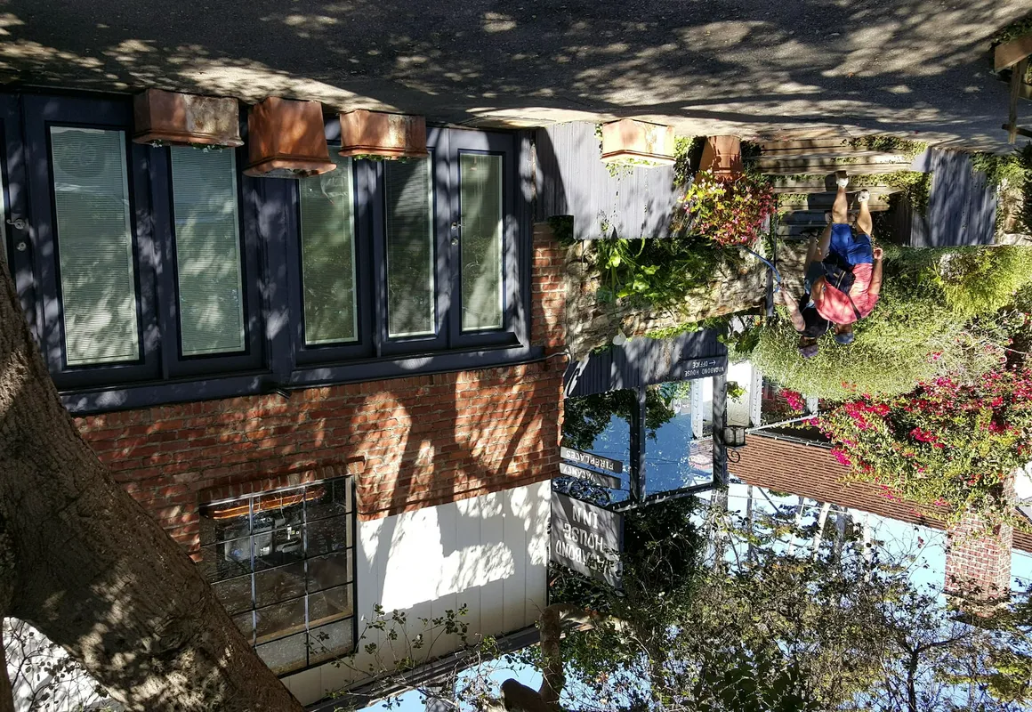 The Vagabond's House hotel hero