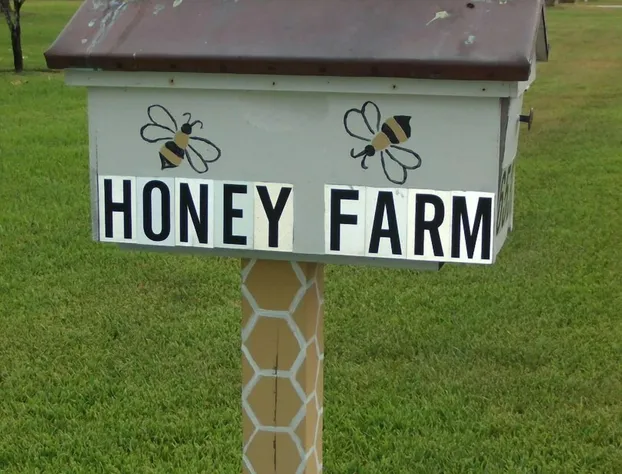 Honey Farm Bed & Breakfast hotel detail image 3