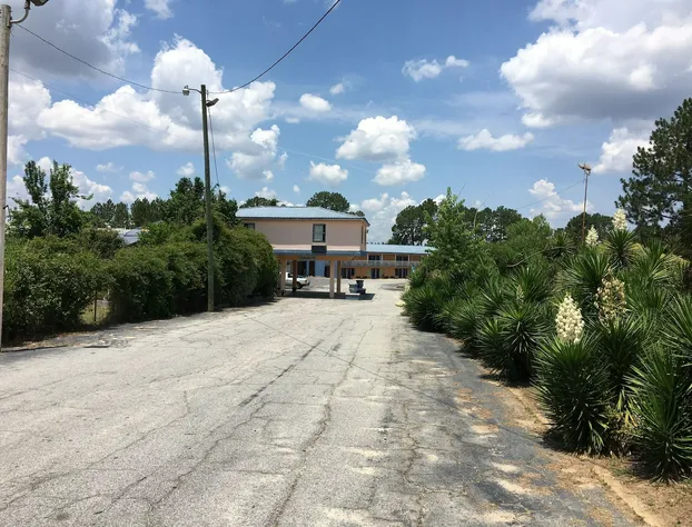 Ashburn Inn & RV Park hotel detail image 2