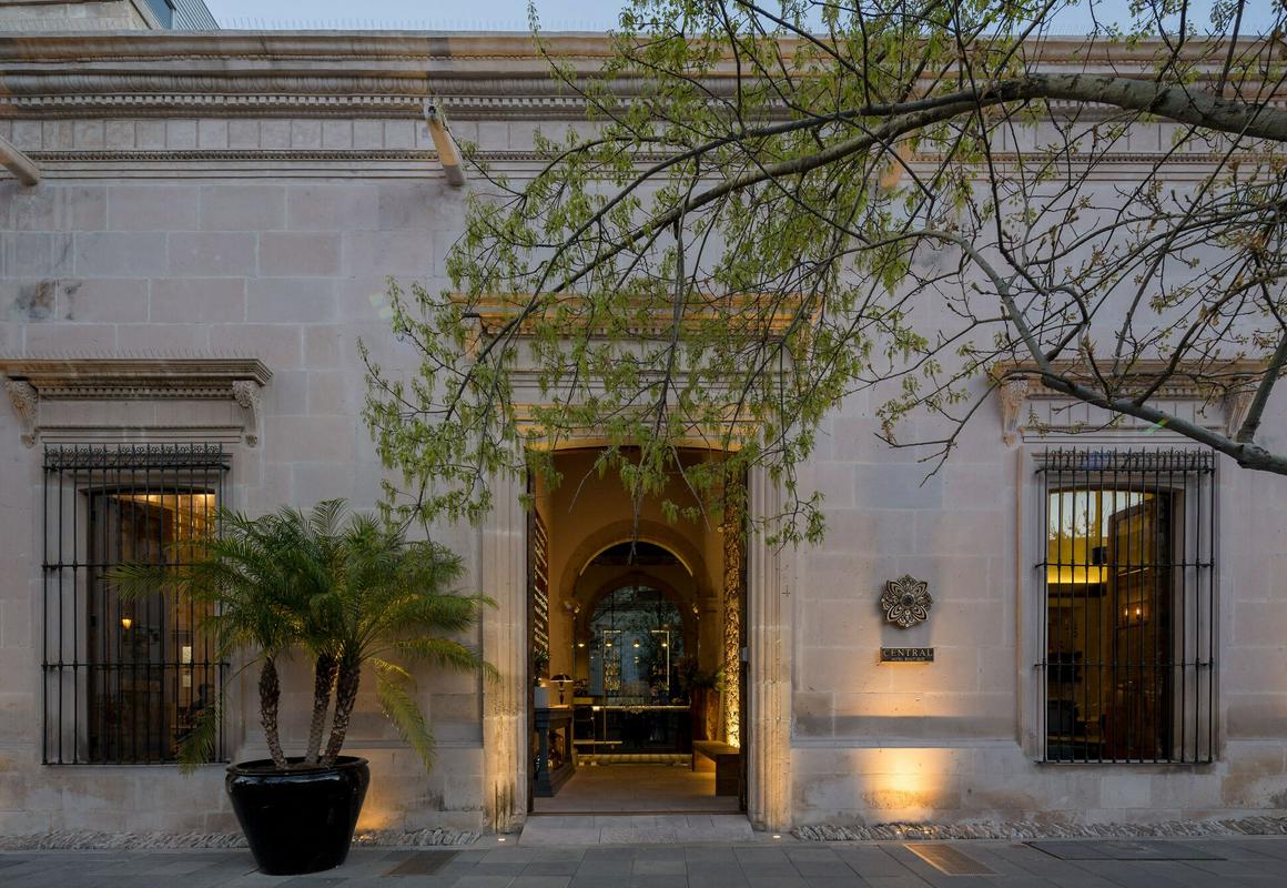 Central Hotel Boutique hotel hero