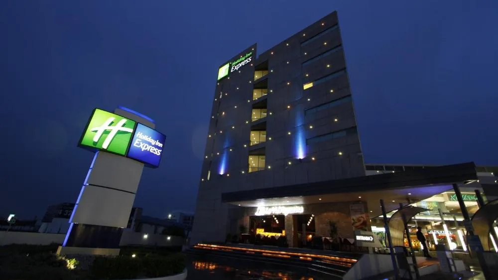 Holiday Inn Express Toluca Galerias Metepec by IHG hotel hero