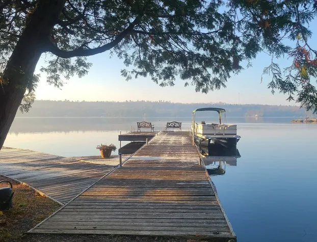 Westwind Inn on the Lake hotel detail image 3