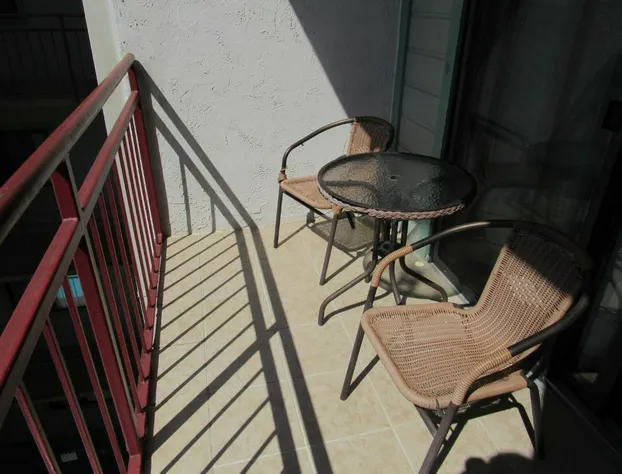 Laurel Inn Condominium hotel detail image 3