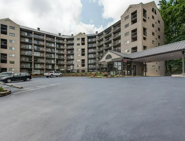 Olde Gatlinburg Rentals hotel detail image 1