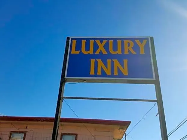 Luxury Inn hotel detail image 1