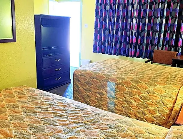 Luxury Inn hotel detail image 2