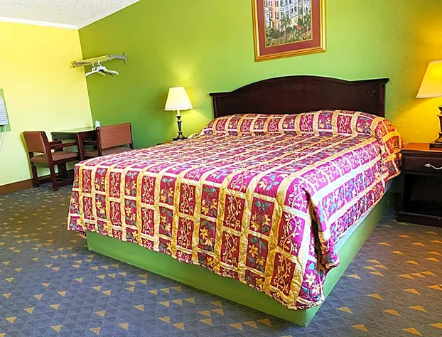 Luxury Inn hotel detail image 4