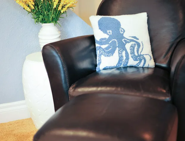 Cranky Crow Bed and Breakfast hotel detail image 1