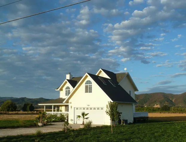 Makiivka Estate hotel detail image 1