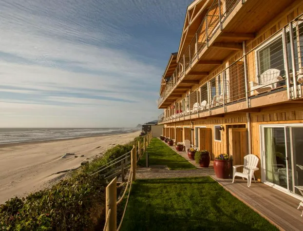 Pelican Shores Inn hotel detail image 1