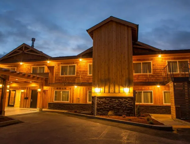 Pelican Shores Inn hotel detail image 2