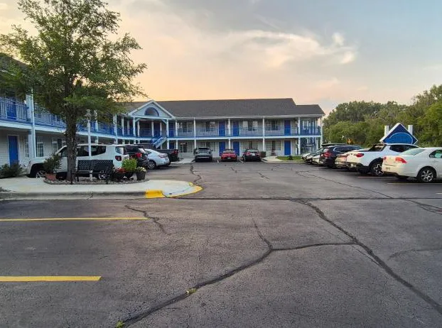 Fontana Village Inn hotel detail image 1