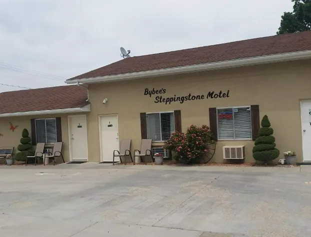 Bybee's Steppingstone Motel hotel detail image 1