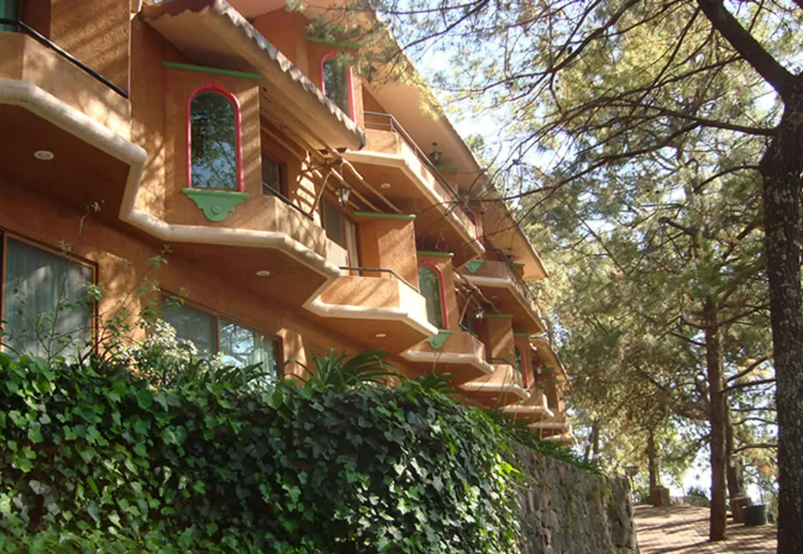 Turinjandi Resort hotel hero