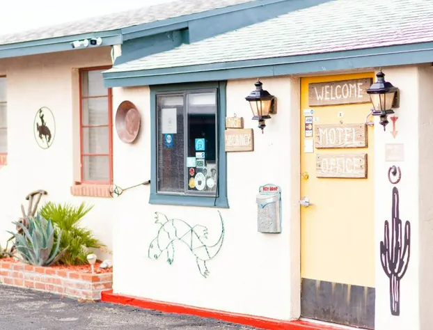 Larian Motel hotel detail image 4