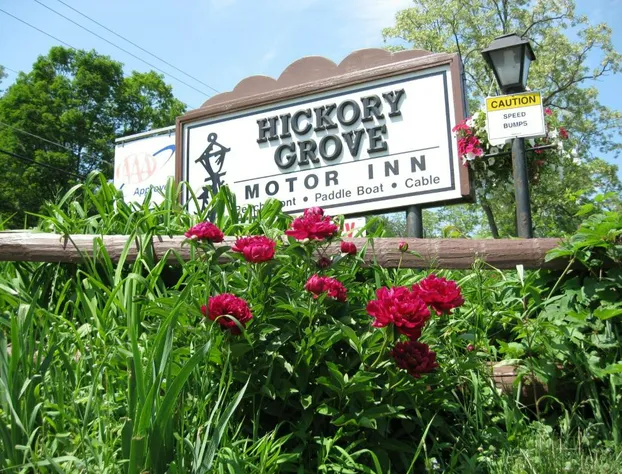 Hickory Grove Motor Inn hotel detail image 1