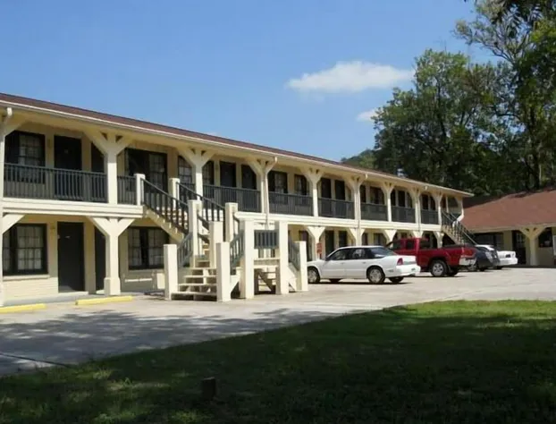 Creek Side Inn hotel detail image 1