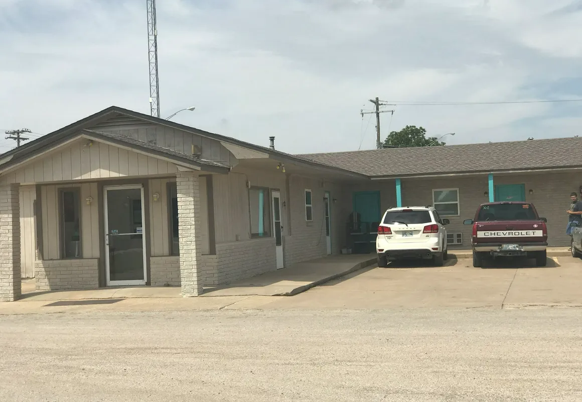 Trend Motel and RV Park hotel hero