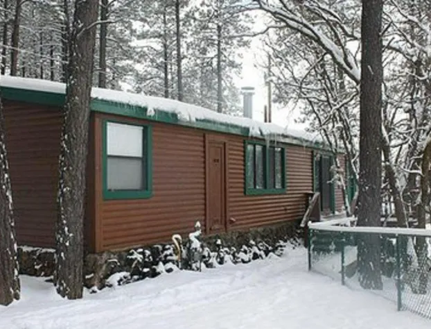 Lumbermens Village hotel detail image 3