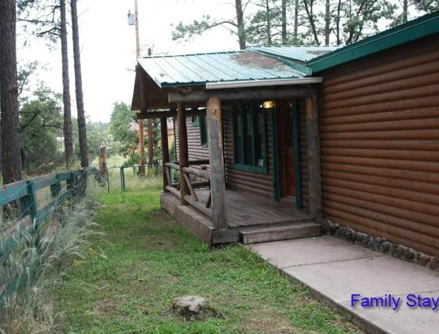 Lumbermens Village hotel detail image 1