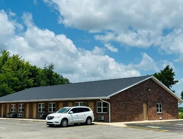 Country Inn Motel hotel detail image 3