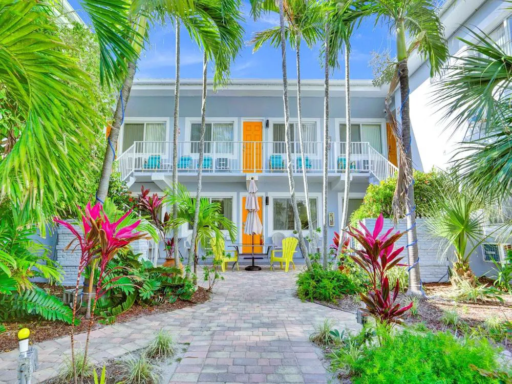 Beach Tide hotel hero