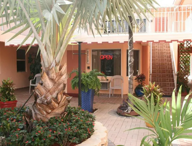 Lago Mar Motel and Apartments hotel detail image 2