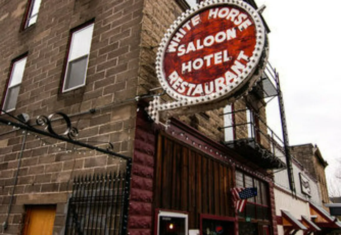 White Horse Hotel hotel hero