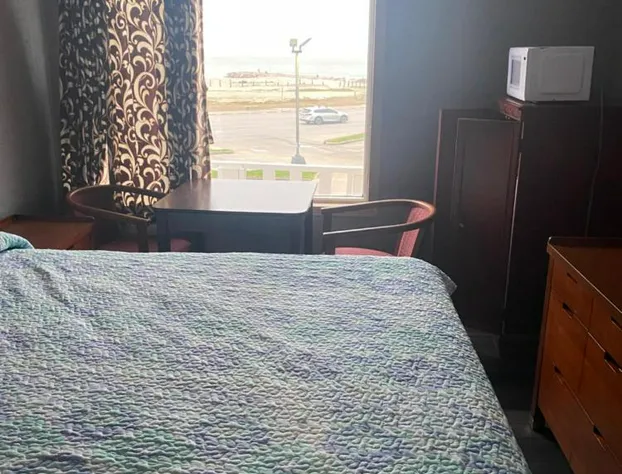 Surf Motel and Apartments hotel detail image 3