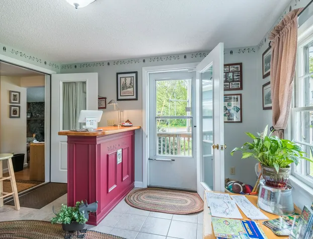 Mt Liberty Cabins and Motel hotel detail image 2