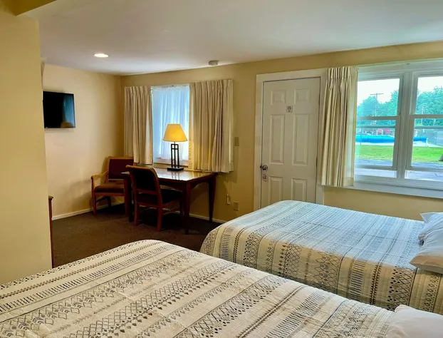 Mt Liberty Cabins and Motel hotel detail image 3