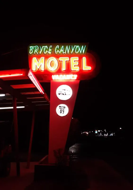 Bryce Canyon Motel hotel hero