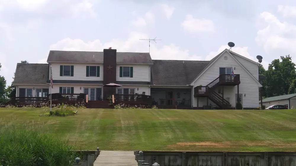 Marvel's on the Creek hotel hero