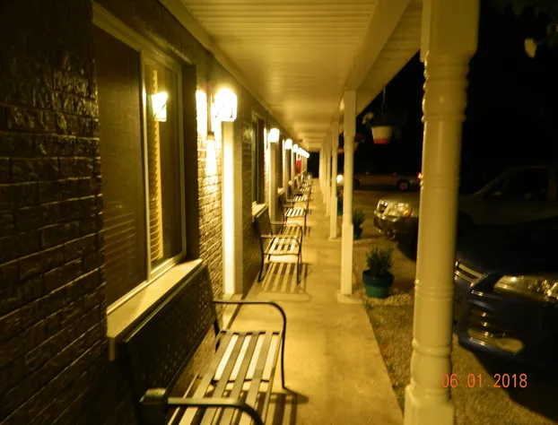 Lake Land Inn hotel detail image 3