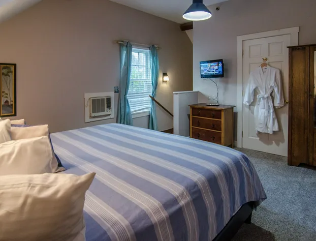 Heart of the Village Inn hotel detail image 3