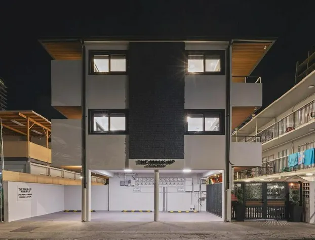 The Walk-Up Waikiki Beach hotel detail image 1