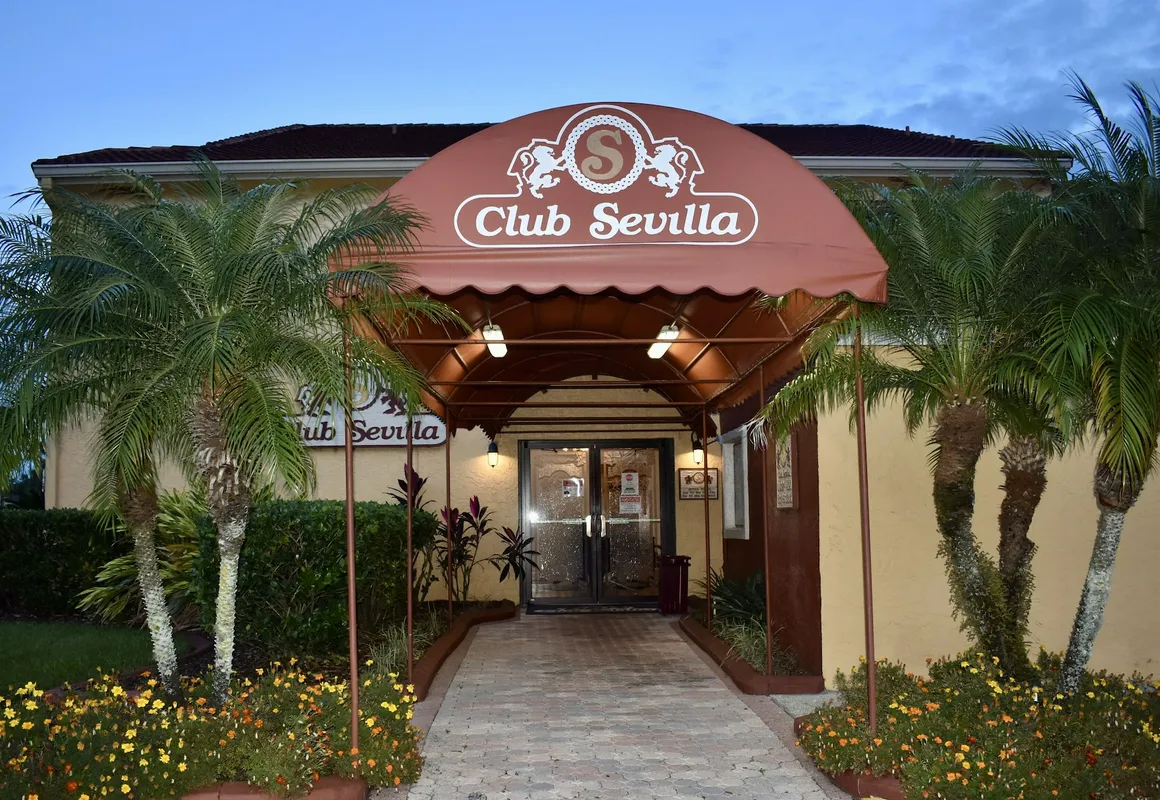 Club Sevilla hotel hero