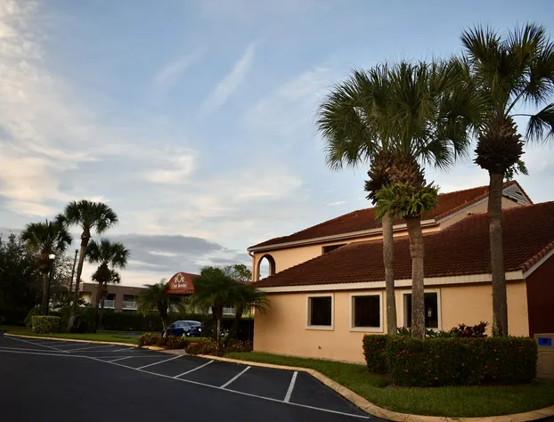 Club Sevilla hotel detail image 1