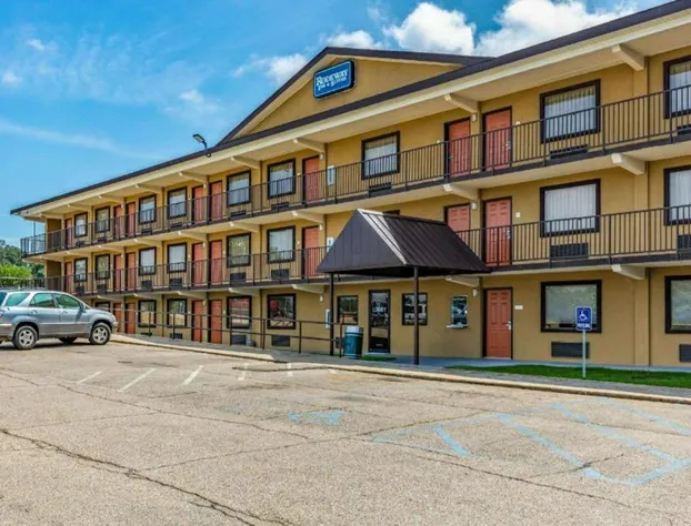 Rodeway Inn & Suites hotel detail image 1