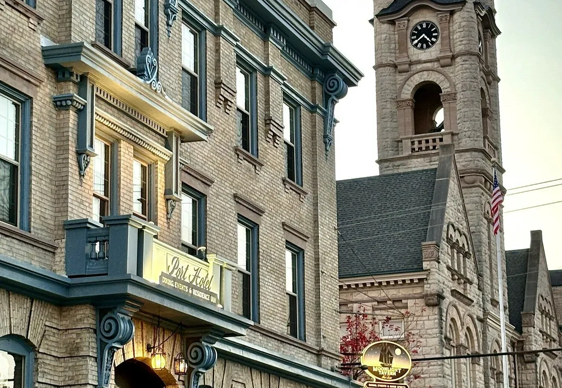 The Port Hotel hotel hero