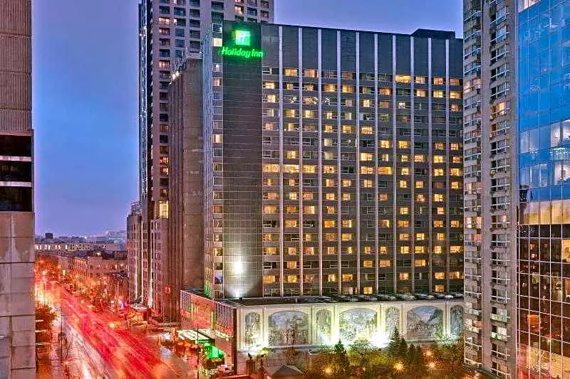Holiday Inn Montreal Midtown hotel hero